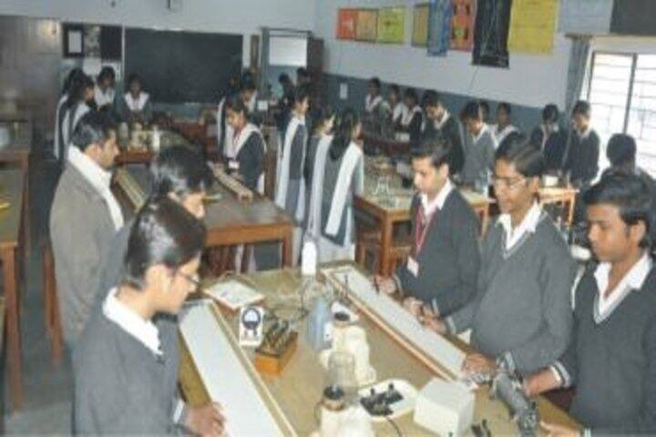 Presentation Convent Lower Higher Primary English Medium School-Physics Lab