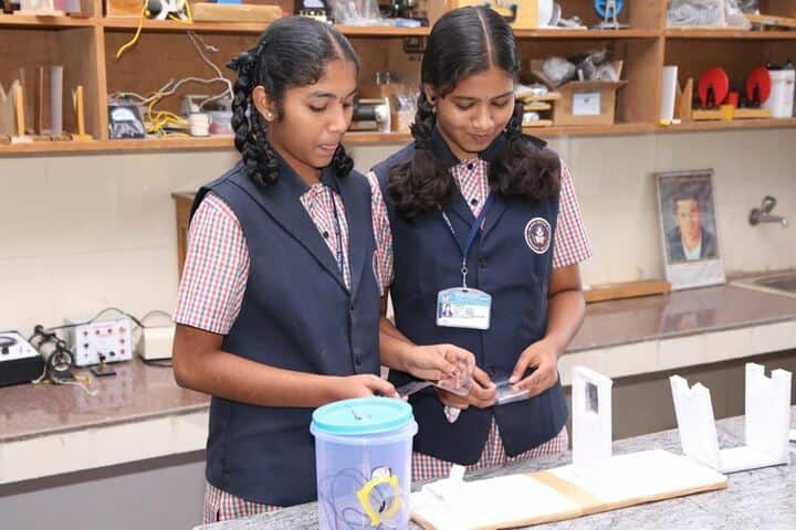R L Jalappa Central School-Physics Lab