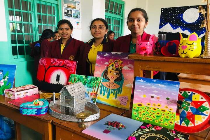 Holy Child School-Painting Competition