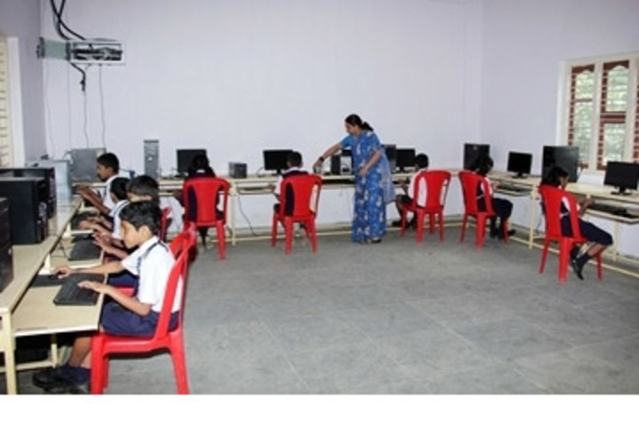 S M S Academy Of Central Education-Computer Lab