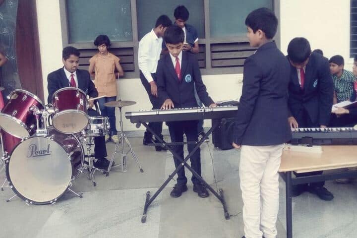 Sri Venkateshwara Central School-Music