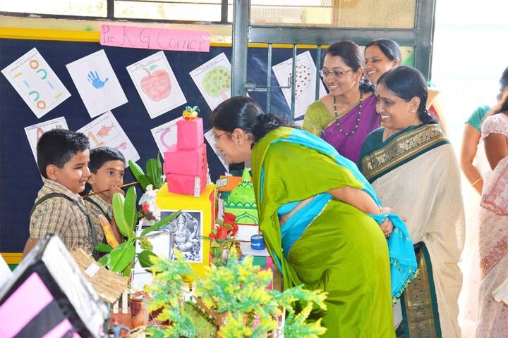 S V E I School-Science Exhibition