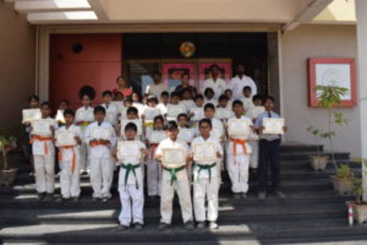 Sanganabasava Shishuniketan School-Karate Class
