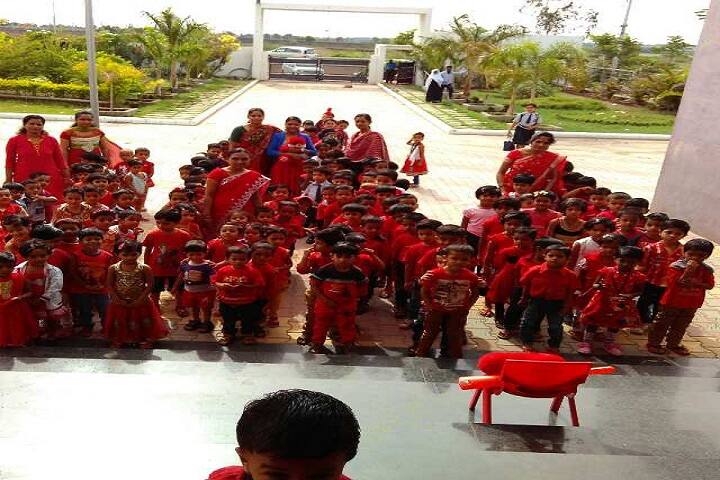 Sanganabasava Shishuniketan School-Pink Day