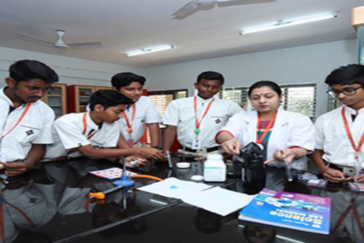 School Of India-Science Lab