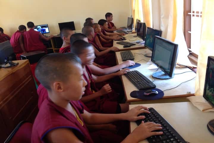 Sera Je Secondary School-Computer Lab