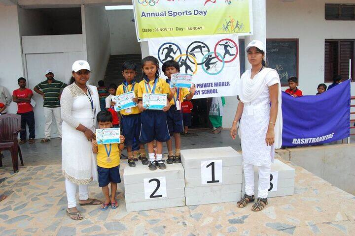 Shakambhari Vidyaniketana-Prize Distribution