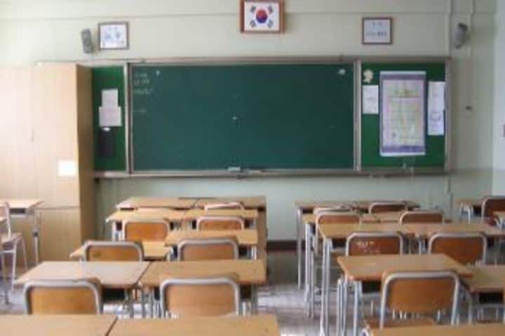 Shikshkarni Central School-Classroom