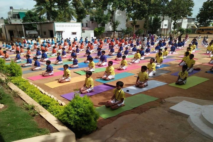 Shikshkarni Central School-Yoga