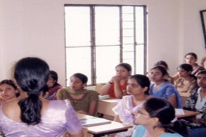 Shri Dharmasthala Manjunatheshwara English Medium School-Classroom