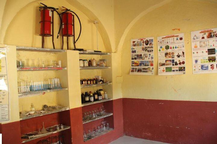 Sir M Vishweshwarayya Primary School-Physics Lab