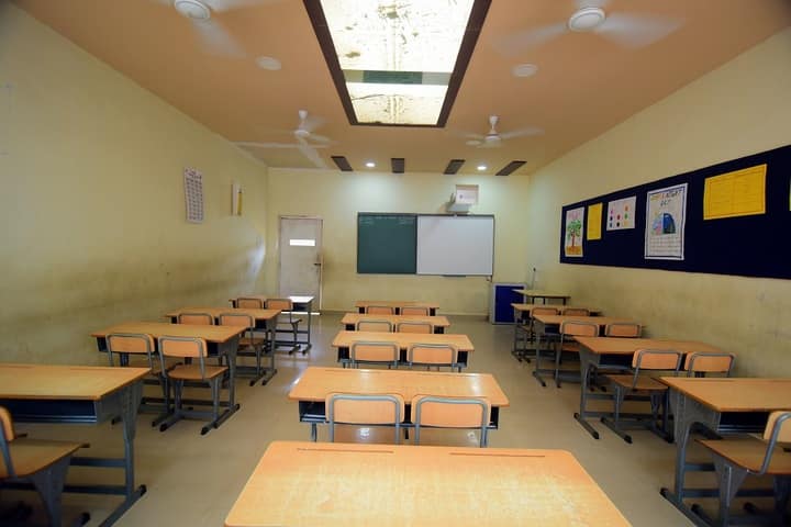 Smt Pushpa Shamanur Mahalingappa Residential School-Classroom