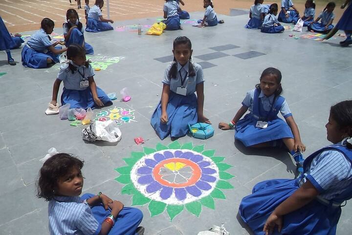 Sri Basava Public School-Rangoli