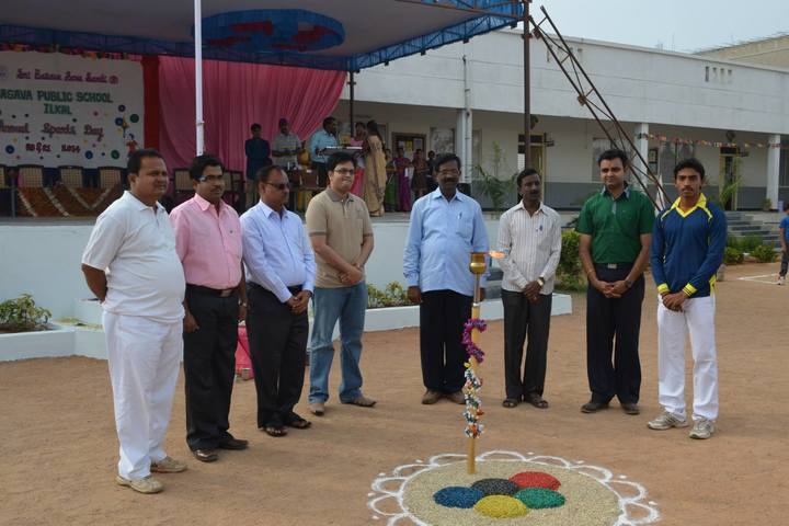 Sri Basava Public School-Sport-Day