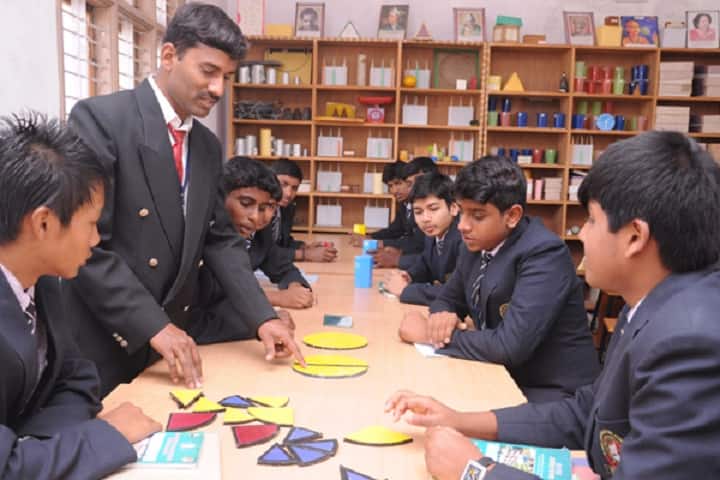 Sri Devaraj Urs Internatonal Residential School-Maths-Lab