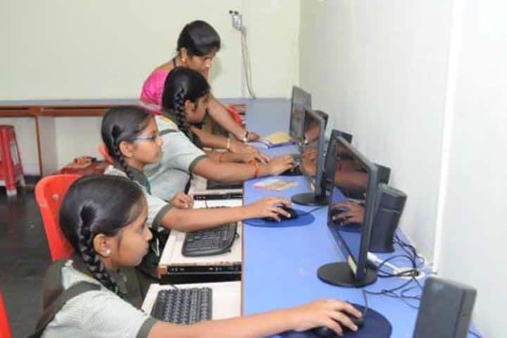 Sri M Y Ghorpade English Medium Higher Primary School-Computer Lab