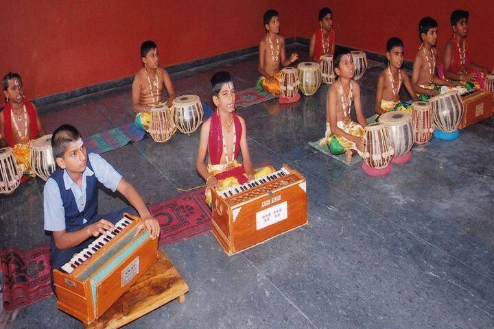 Sri Ramakrishna Vivekananda Residential School-Music