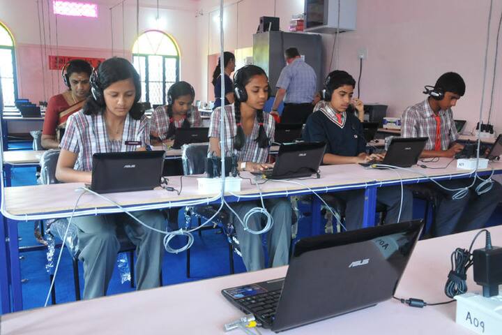 Sri Sai Angles School-English Lab