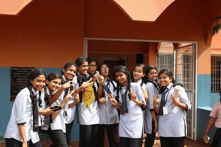 St Marys Central School, Kinnigoli-Singing