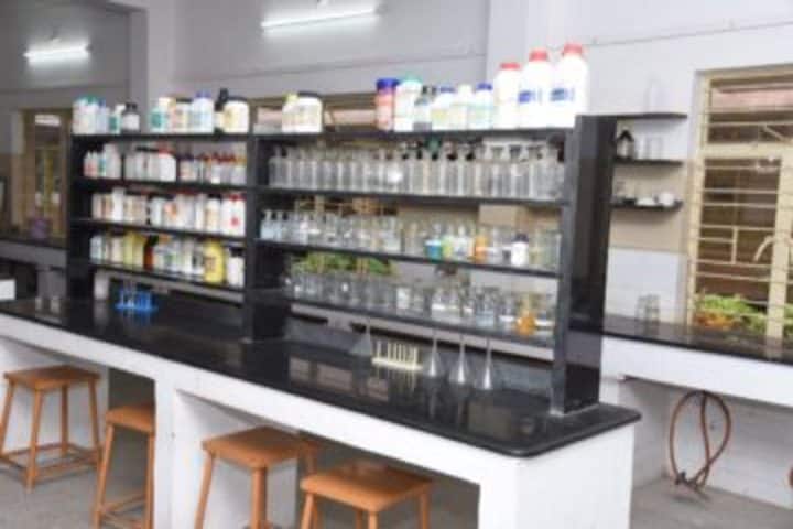 St Joseph Central School-Chemistry lab