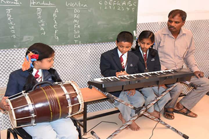 Supreme Public School-Music