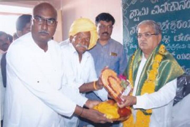 Swamy Vivekananda International Public School-Teachers Day Celebrations