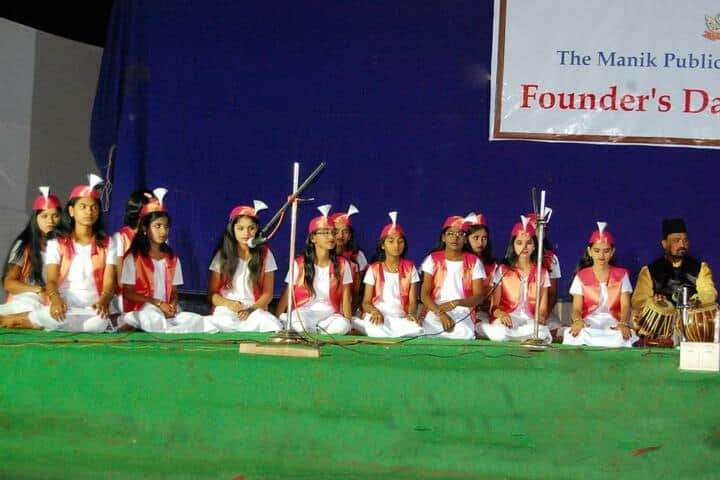 The Manik Public School-Singing
