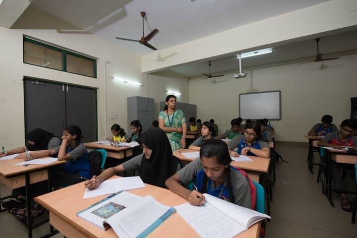 The Yenepoya School-Classroom