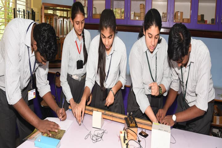 Vagdevi Vilas School-Physics Lab