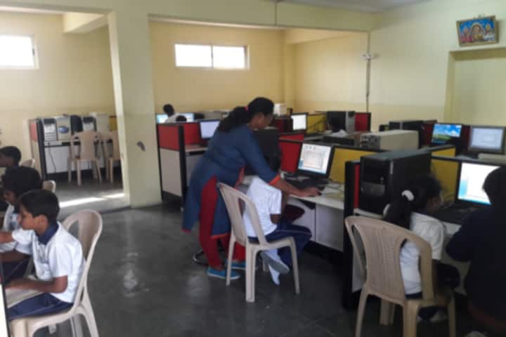 Vidyashree High School-Computer Lab