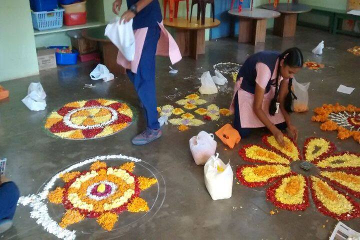 Vidyavardhaka Sangha B M Sri Educational Institutions-Rangoli Competition