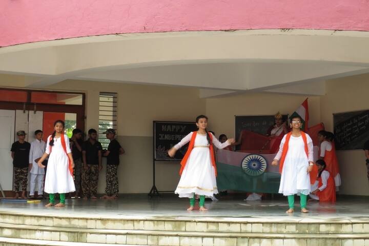 Vimal V Deshpande School Of Excellence-Independence Day Celebrations
