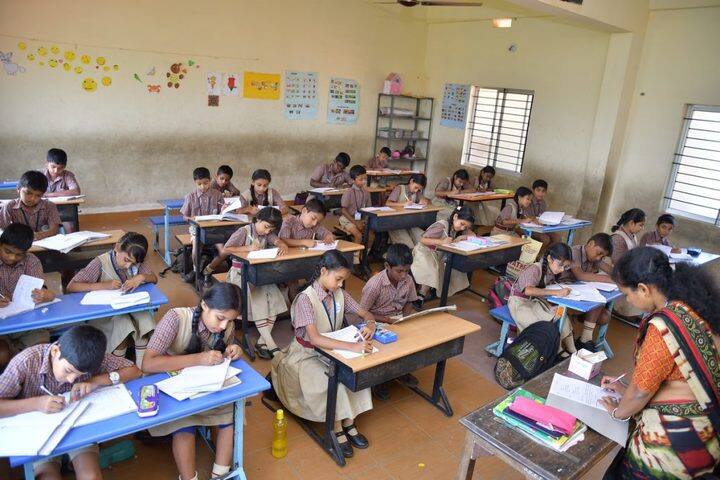 Vishwa Vinayaka National English Medium School-Classroom