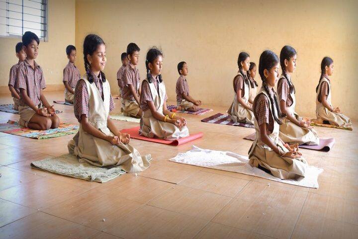 Vishwa Vinayaka National English Medium School-Yoga