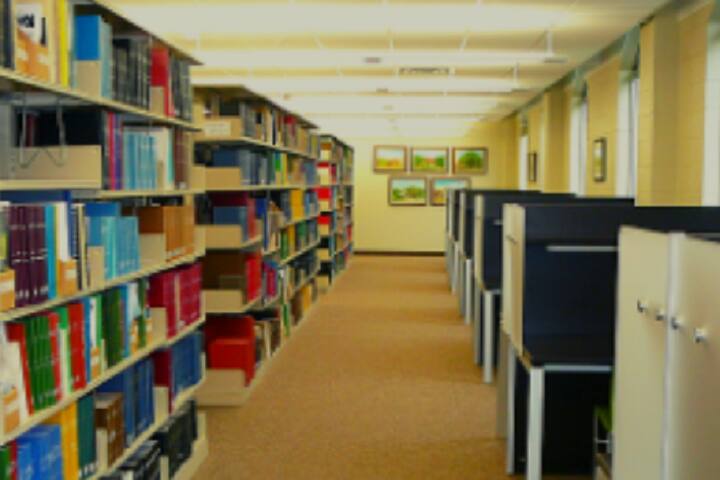 Vishwachetana Vidyaniketana Residential School-Library