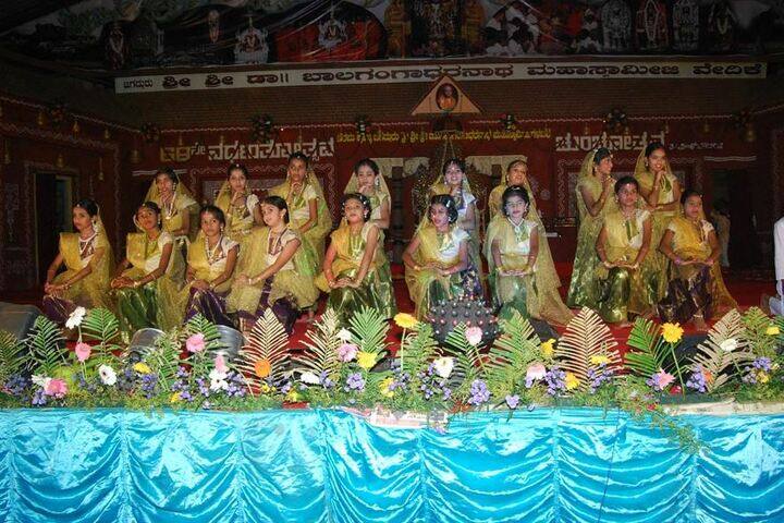 Vokkaligara Sangha School-Dancing Activity