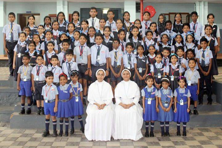Akm Public School-Class Topper