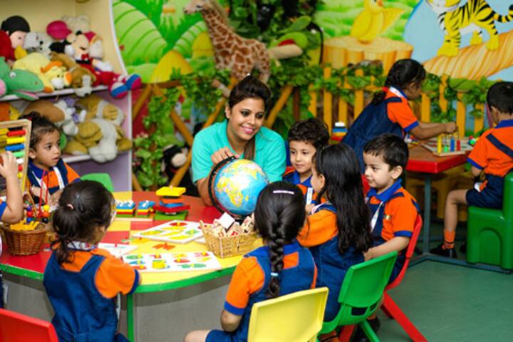 Akm Public School-Play School