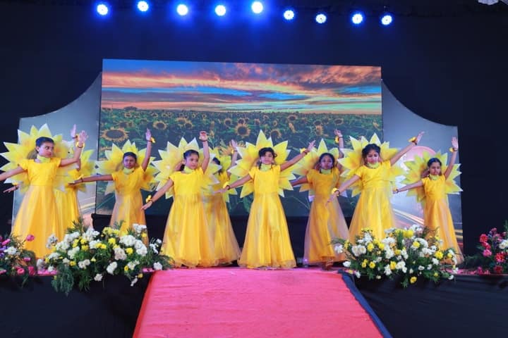 Al Ameen Central School-Dance