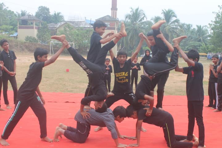 Al Falah English School-Yoga