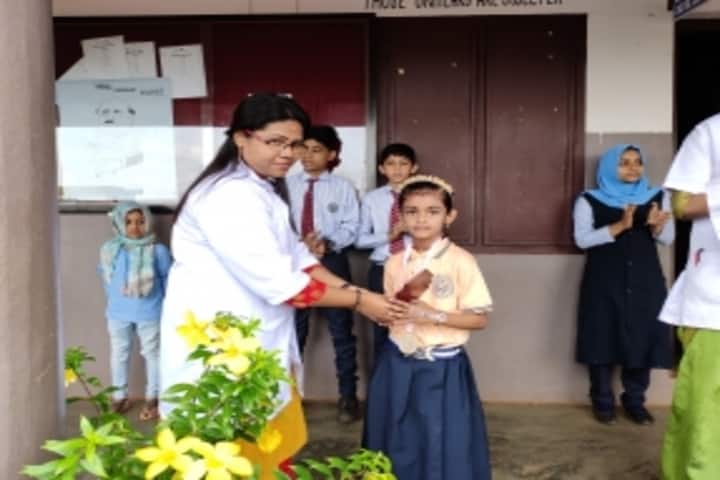 Al Fouz Jamia English School-Award