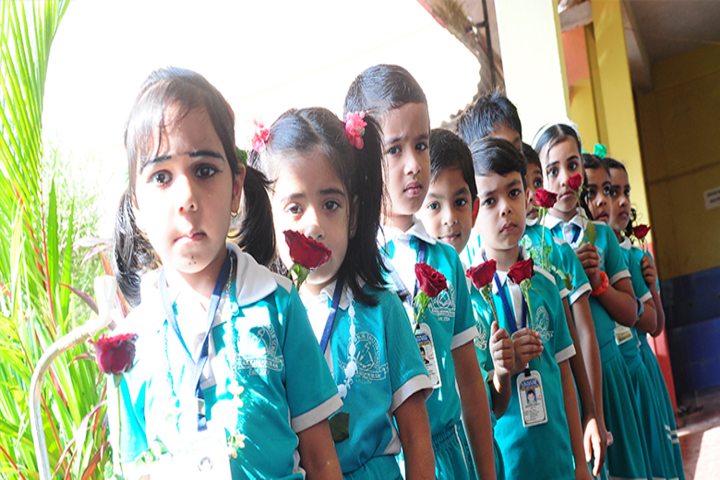 Al Falah Amm English School-Rose Day