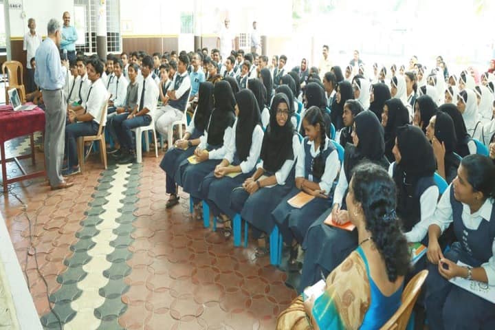 Alangad Jama Ath Public School-Seminar