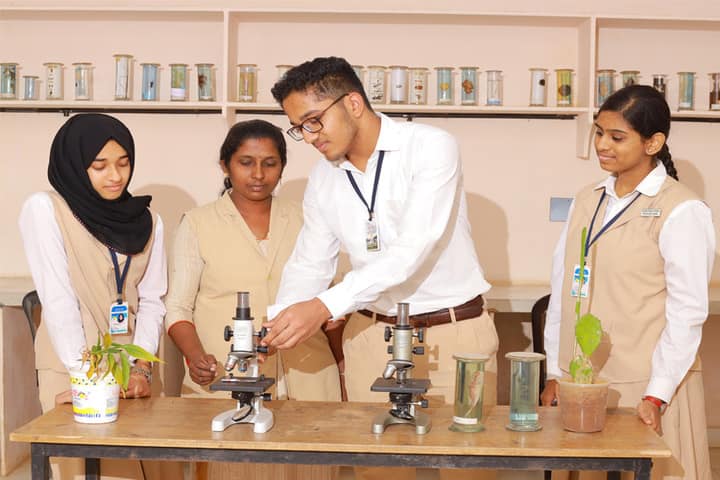 Alfeen Public School-Laboratory