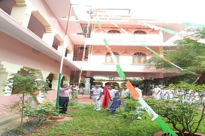 Amrita Vidyalayam-Flag-Hoisting