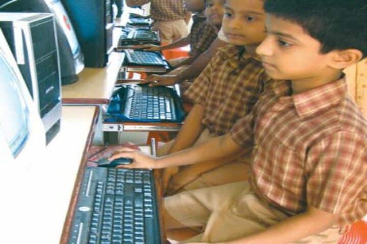 Amrita Vidyalayam-Computer Lab