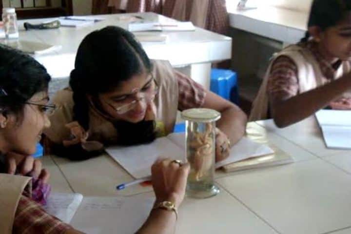 Amrita Vidyalayam-Biology Lab