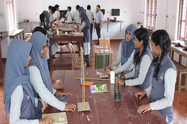 Arafa English School-Physics Lab