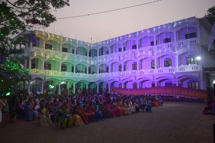 Arsha Vidya Jyothi Public School-School Building