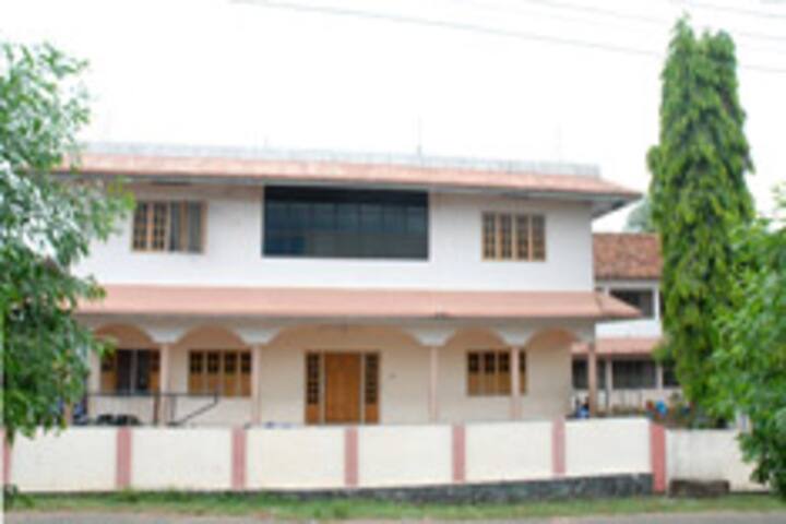 B M M English Medium School-Girls Hostel